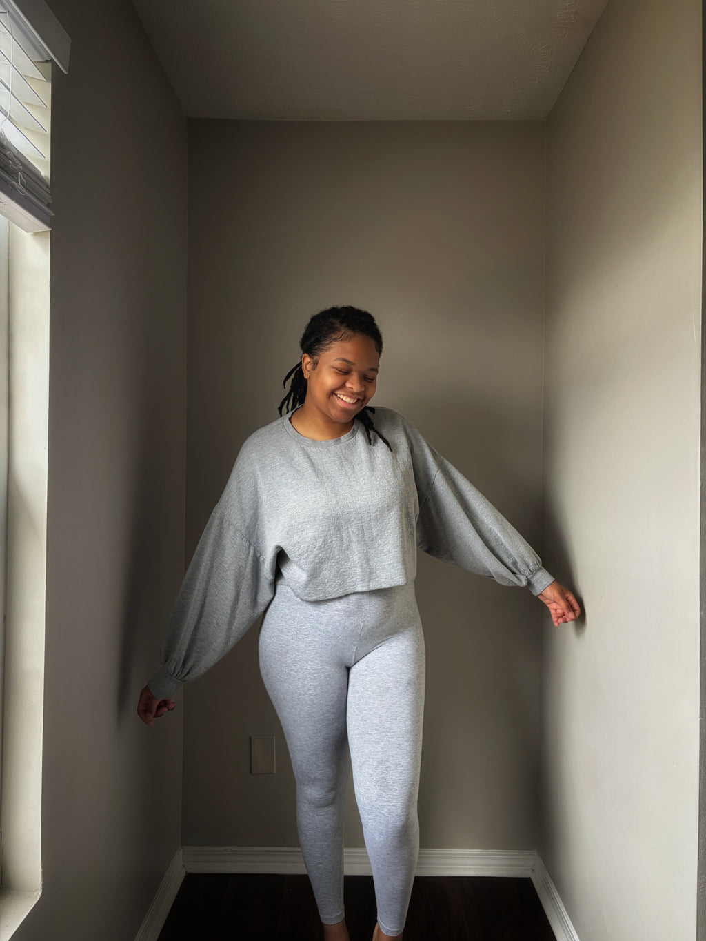 Cruisin' Cropped Sweatshirt Biker Set | Heather Grey